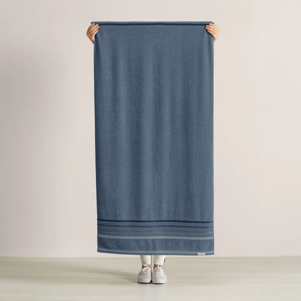 TOALHA DE BANHO FELPUDO LUMINA AZUL SERENO – 70CM X 1,40M
