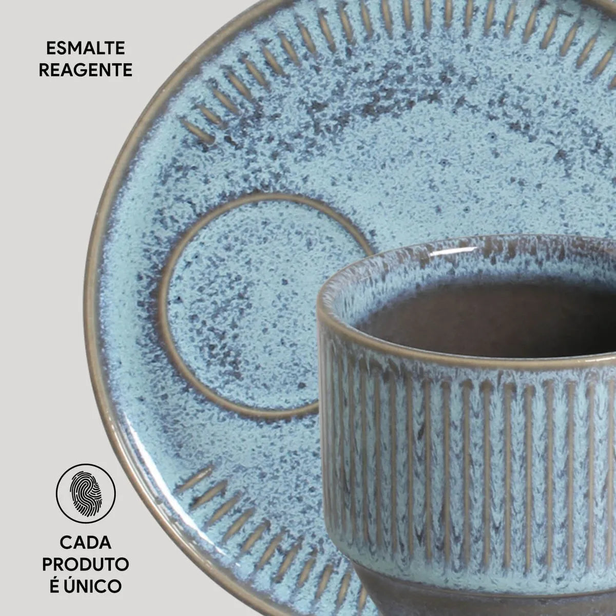 XÍCARA DE CHÁ EMPILHÁVEL LINHAS BREEZE 230ML