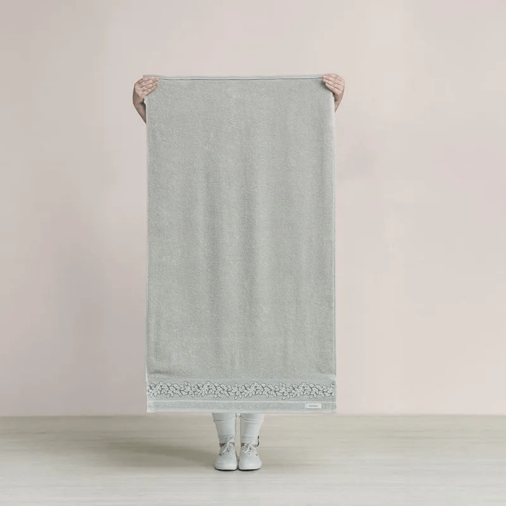 TOALHA DE BANHO FIO CARDADO PROVENCE CINZA – 70CM X 1,35M