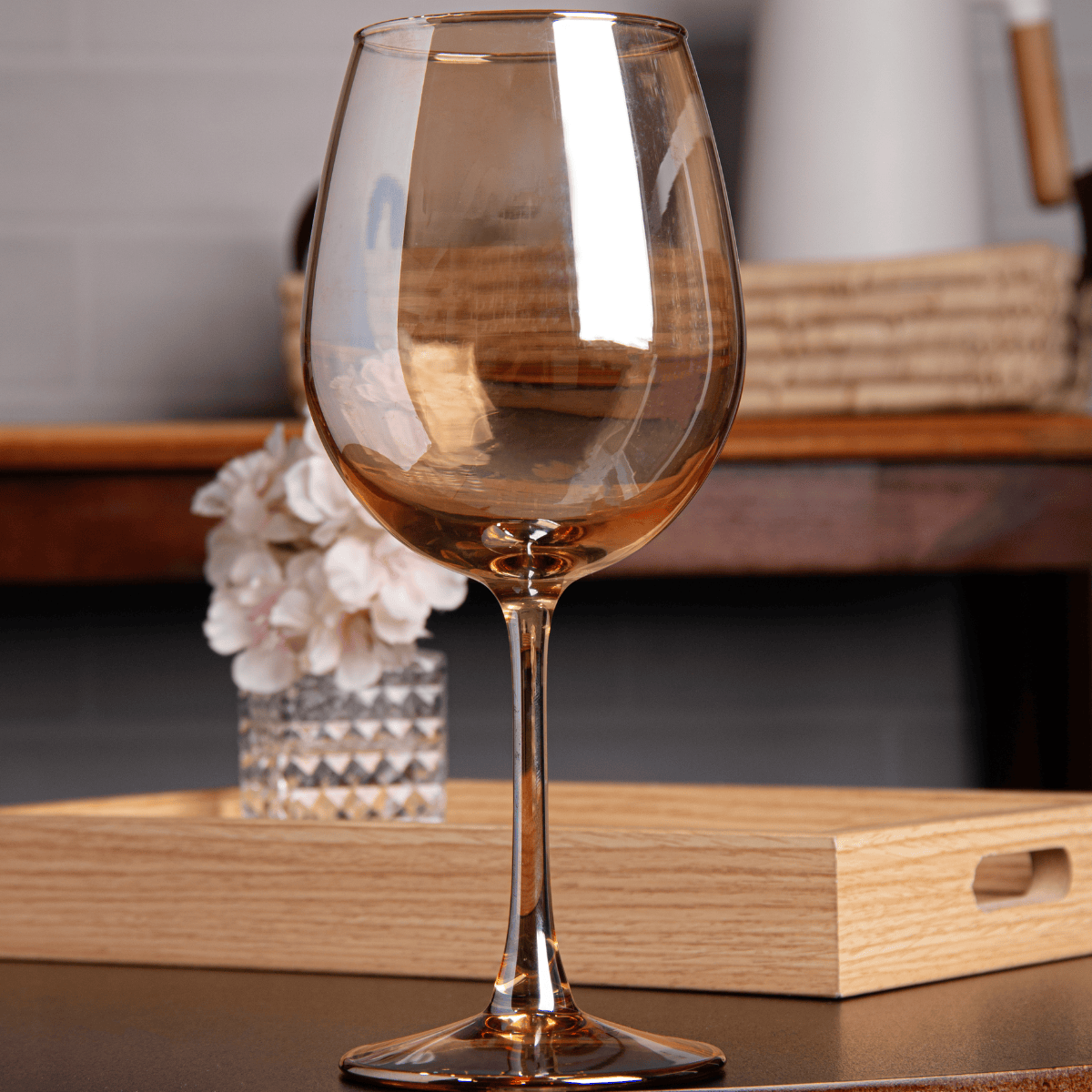 TACA GOURMET PARA VINHO VIDRO AMBAR - 600ML