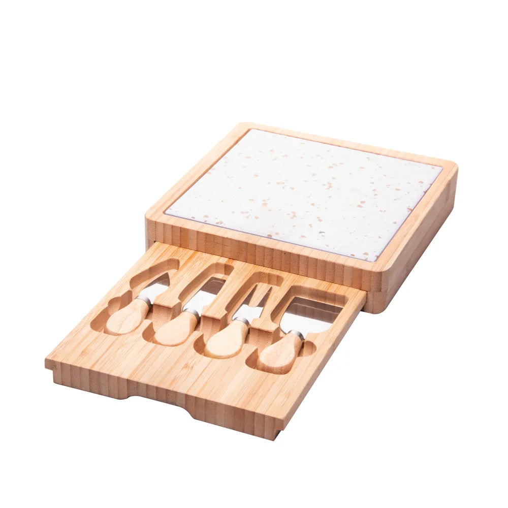 CONJUNTO 6 PEÇAS PARA QUEIJO COM BANDEJA DE BAMBU E TÁBUA TERRAZO
