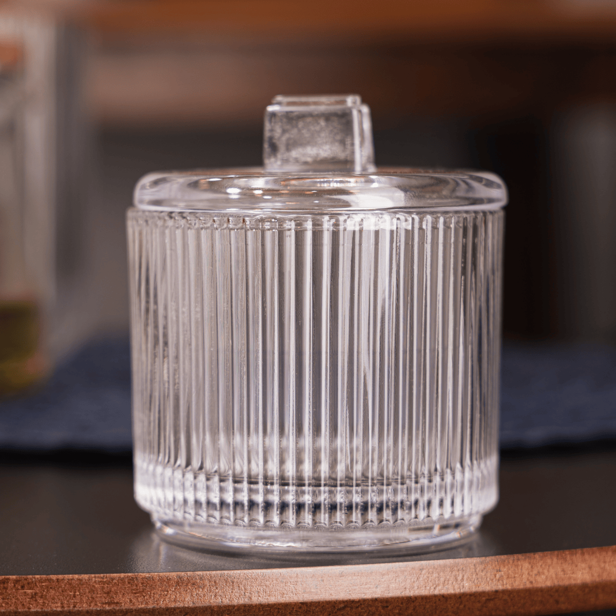 POTICHE LINES 8,5CM X 8,5CM X 10CM CRISTAL
