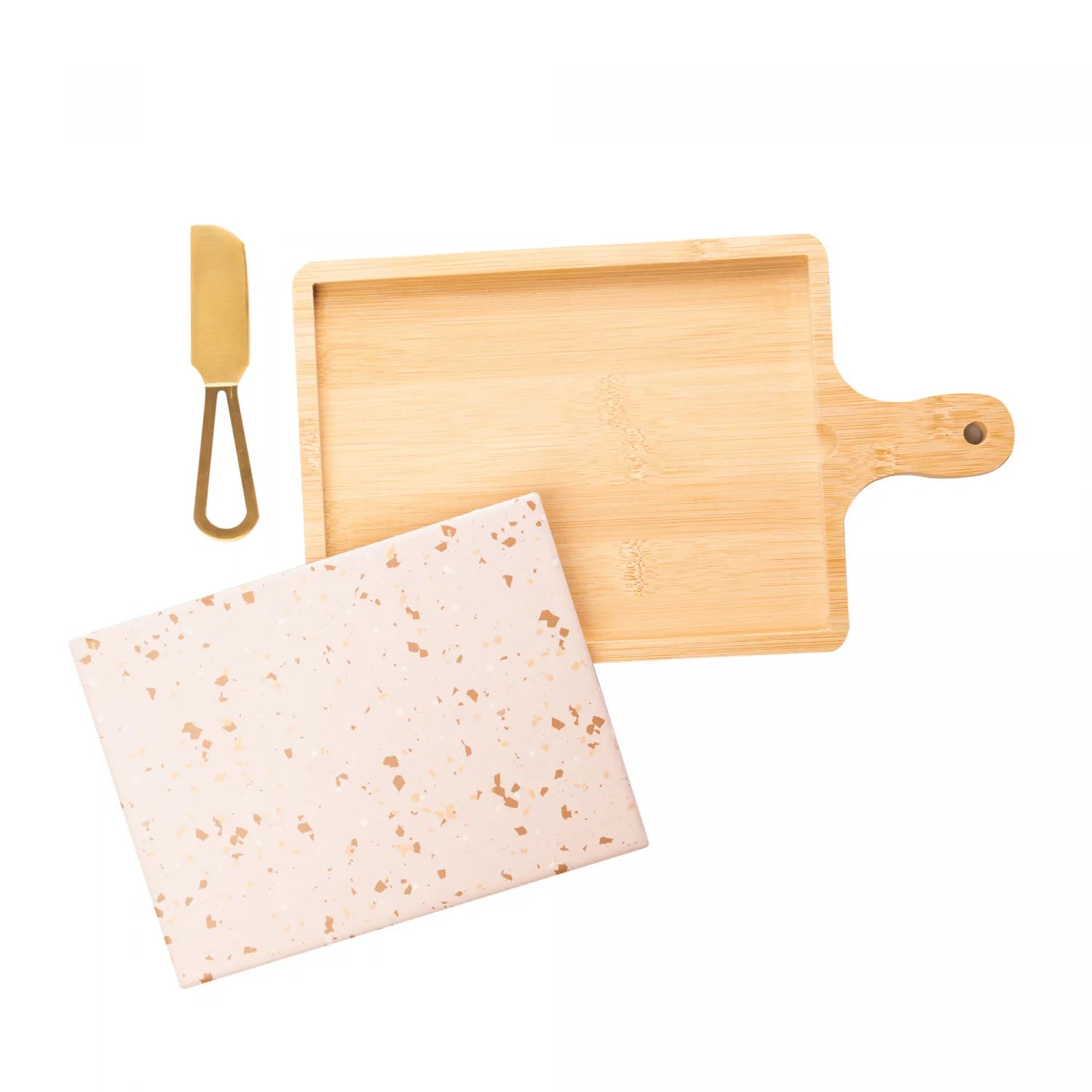 CONJUNTO 3 PEÇAS PARA QUEIJO COM BANDEJA DE BAMBU E FACA DOURADA E TÁBUA TERRAZO