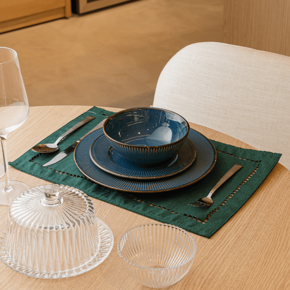 LUGAR AMERICANO LEVIS VERDE ESCURO – 45CM X 30CM