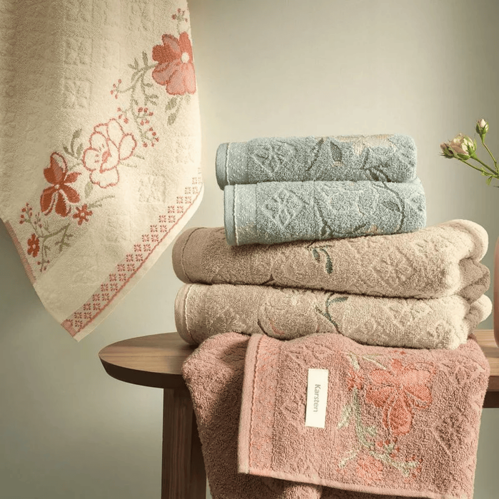 TOALHA DE BANHO FIO CARDADO YUNA ROSA SALMAO – 70CM X 1,35M