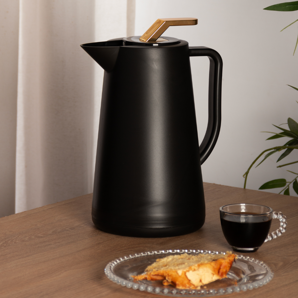 GARRAFA TERMICA DE PLASTICO ATENAS PRETA – 1L