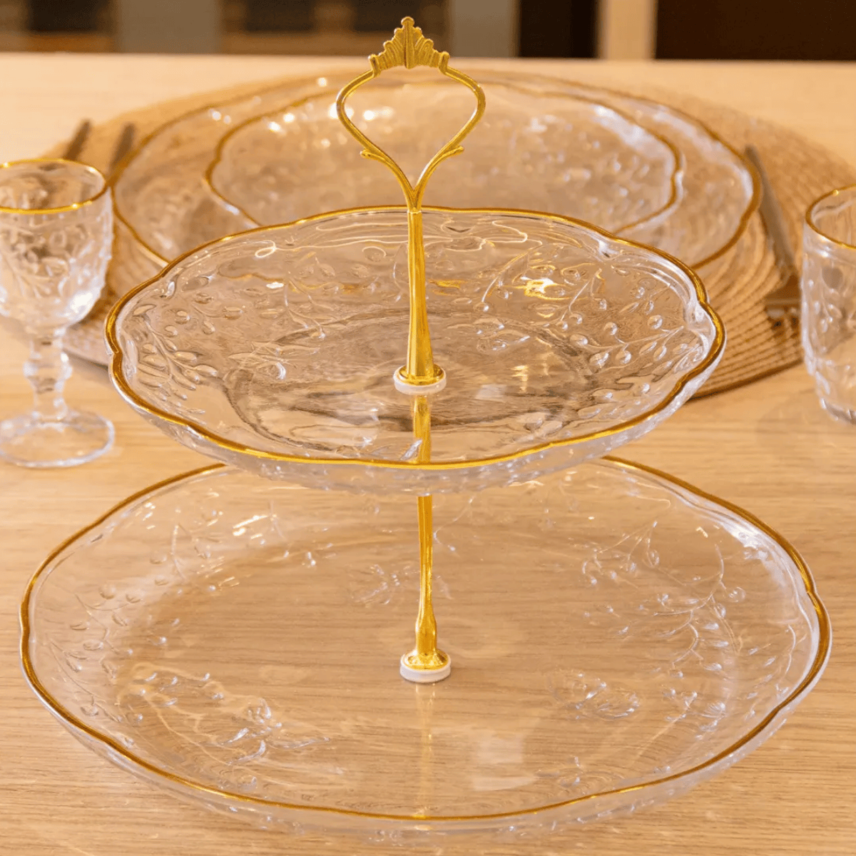 PRARO PARA DOCE 2 ANDARES NEW BUTTERFLY BORDA FIO DE OURO