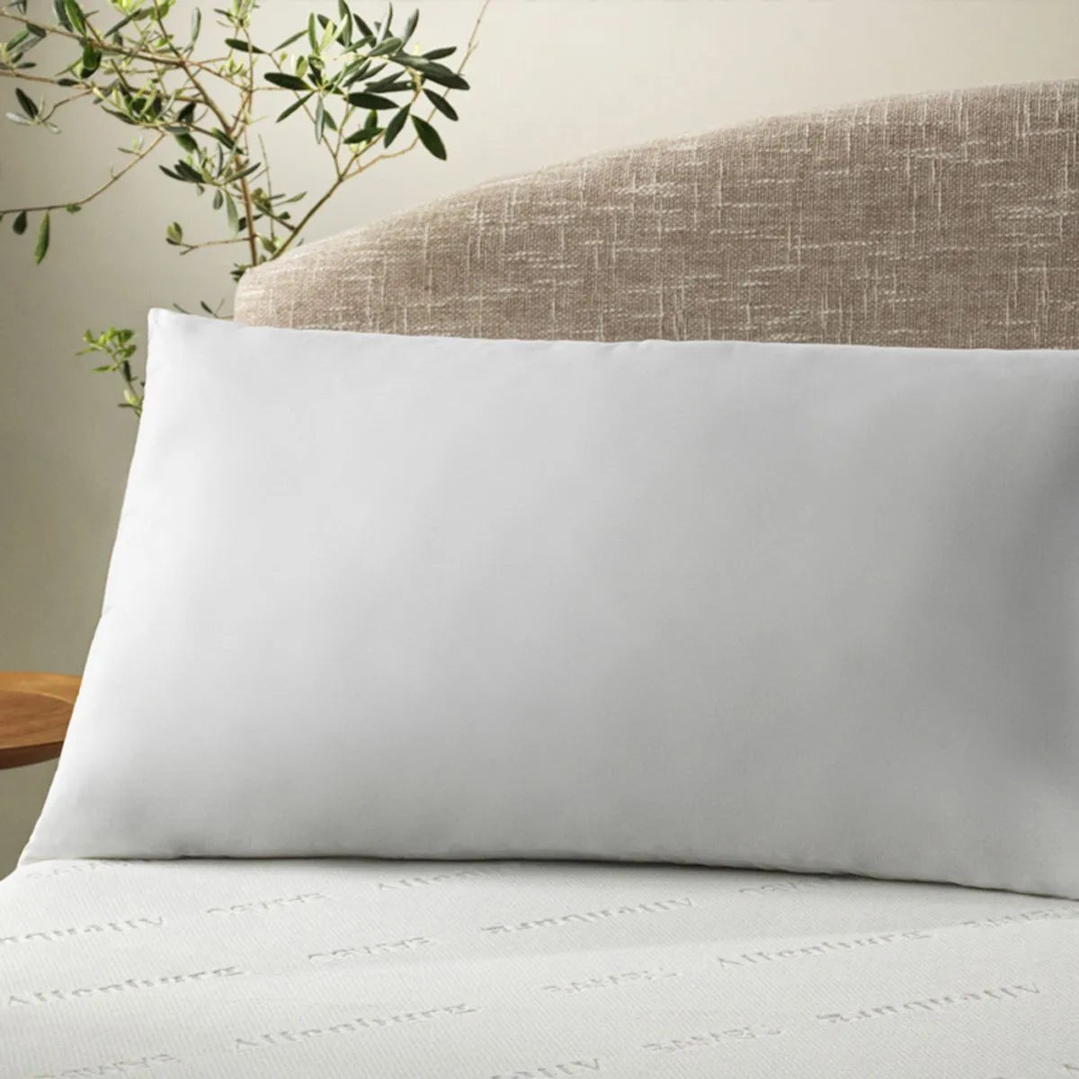 TRAVESSEIRO RESORT BRANCO 60CM X 1,00M