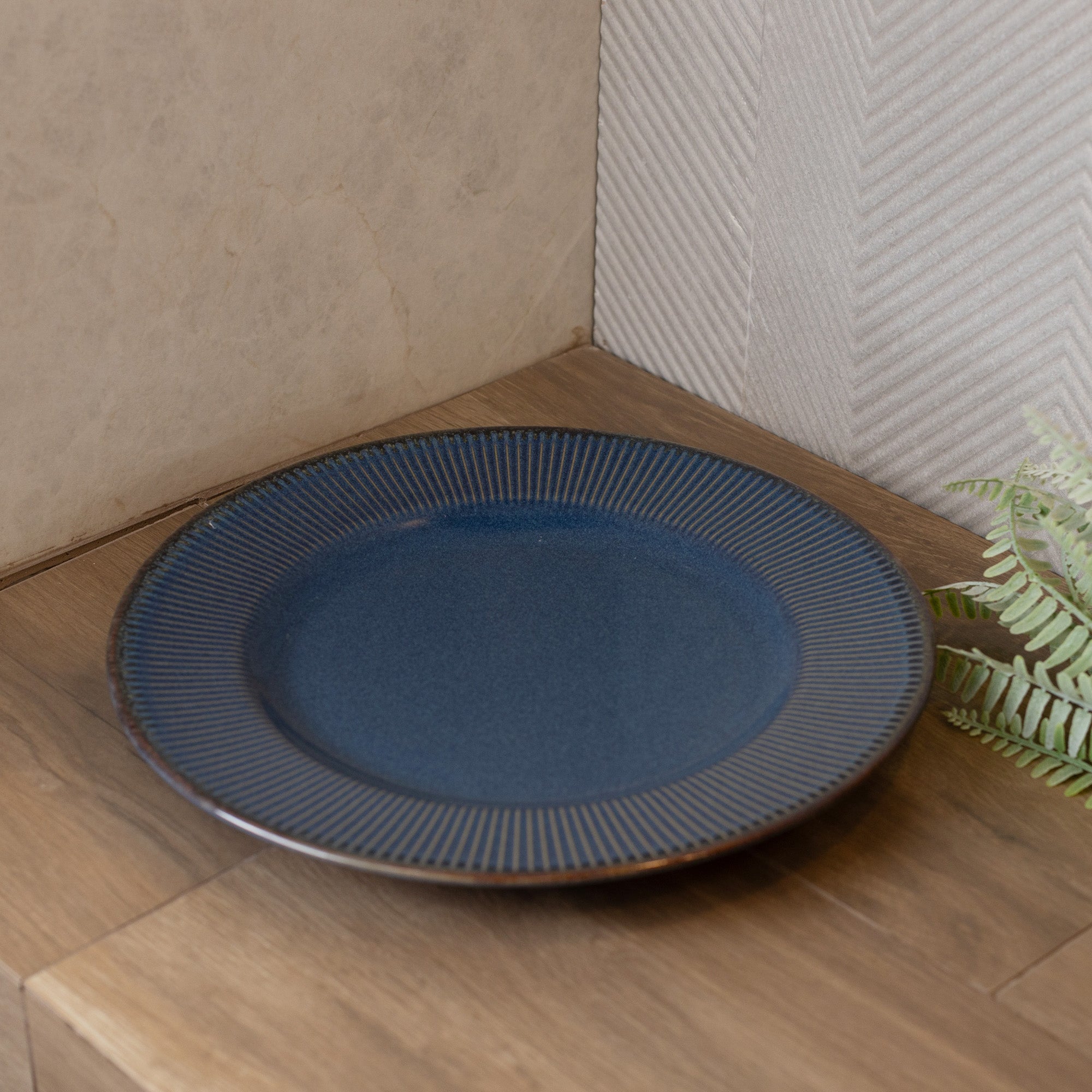 PRATO PARA SOBREMESA DE CERAMICA LINEAR AZUL 20CM