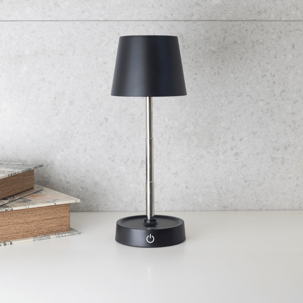 LUMINNARIA DE MESA LUNNA RETRATIL E TOUTCH PRETO - 10,5CM X 28,5CM