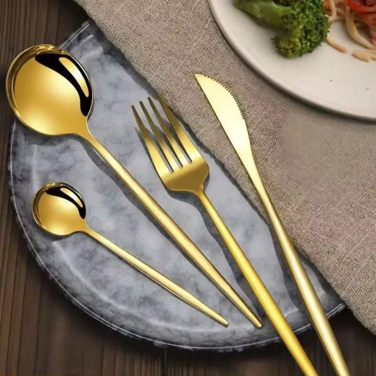 CONJUNTO DE TALHERES 24 PEÇAS - DOURADO